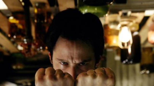 康斯坦丁|17年了，那个敢对撒旦竖中指的男人要回来了！