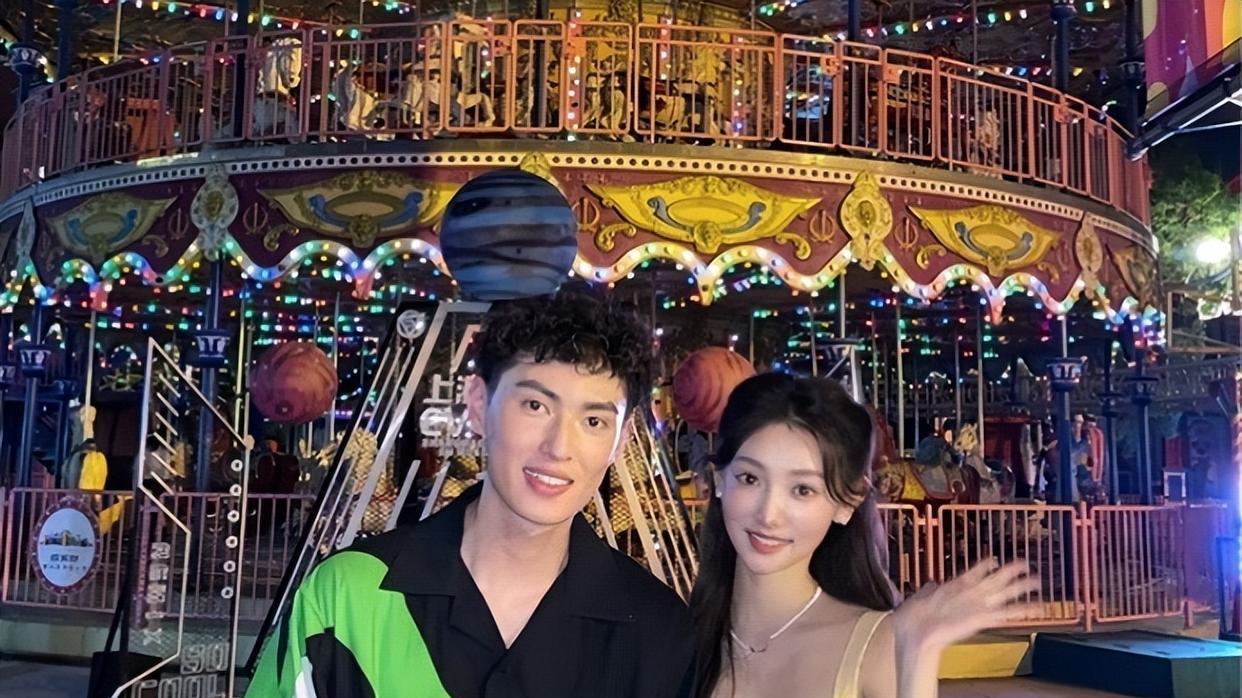 影视解说|《心动5》男4女4为爱奔赴，不顾7位数罚款？网友：不过是签了协议