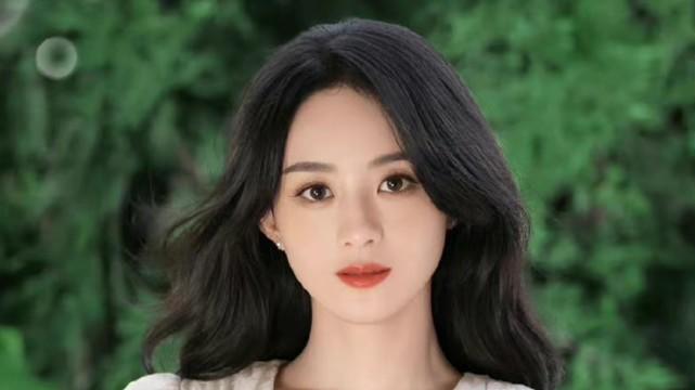 赵丽颖|不穿纱裙的赵丽颖美出了新高度，从容大气气质优雅，惊艳全场