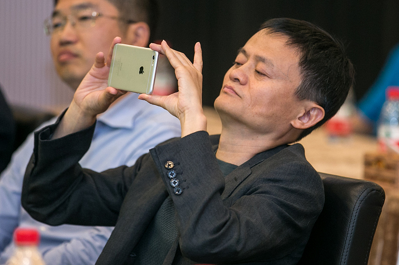 拼多多|不受6万人砍价失败影响，拼多多公布核心数据，马云刘强东还是大意了