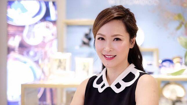 童爱玲|港剧女神神隐20年复出，49岁零变化！网友：10万个惊喜