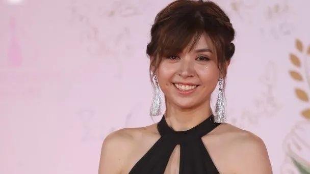 张秀文|入行十年仍租屋住！TVB女星流连街头苦寻低价房：只望早日上车