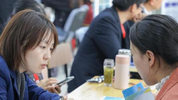 大学|22年本科“红牌专业”榜单，就业率大幅下滑，你的专业在其中么