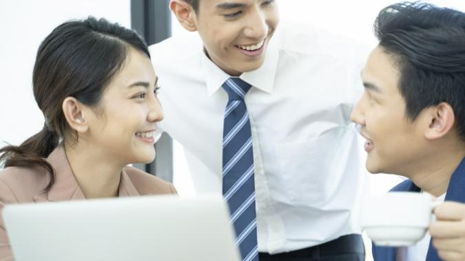 海军|主管可以是朋友吗？与上司建立友谊，该知道的3个人际眉角