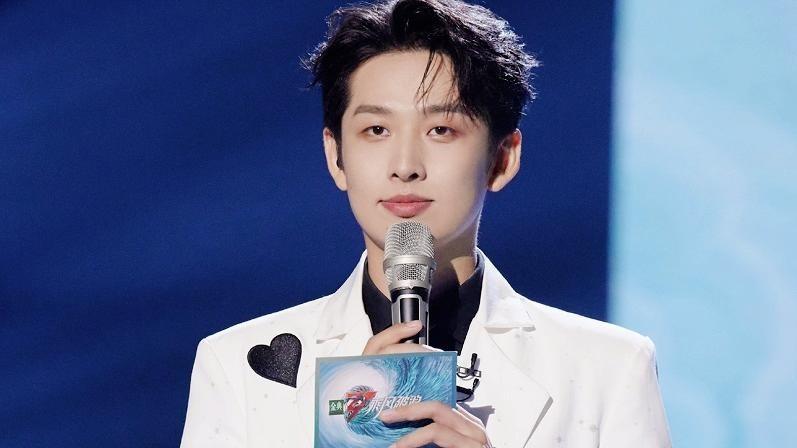 齐思钧|28岁的齐思钧，在娱乐圈闯出一番天地，却不知昔日付出多少努力？