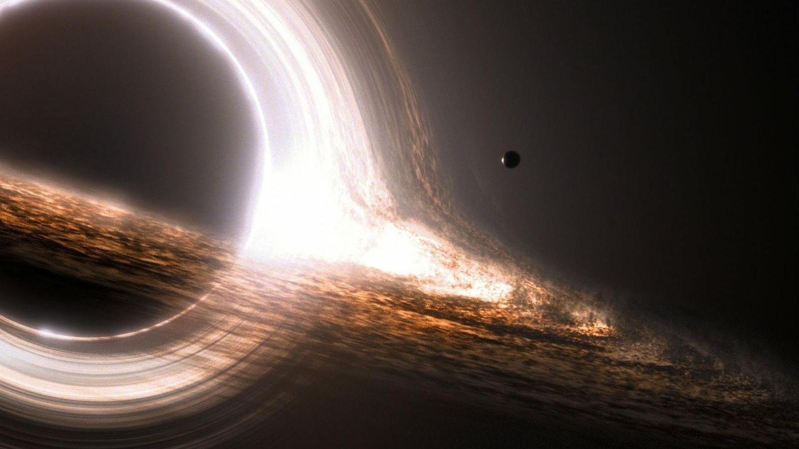 扑面而来的黑洞：地球飞得越来越快，且离银河系中心更近了