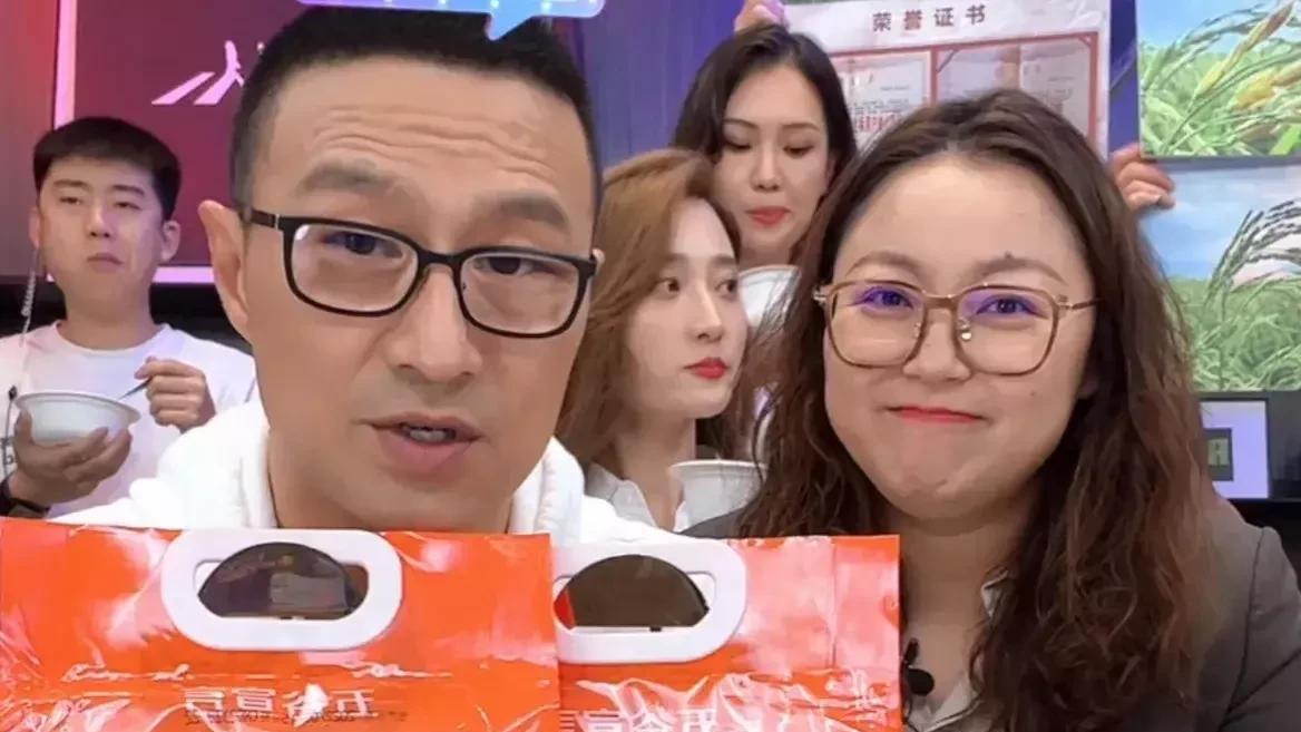 汪峰|著名歌手汪峰卖大米，太尴尬了！