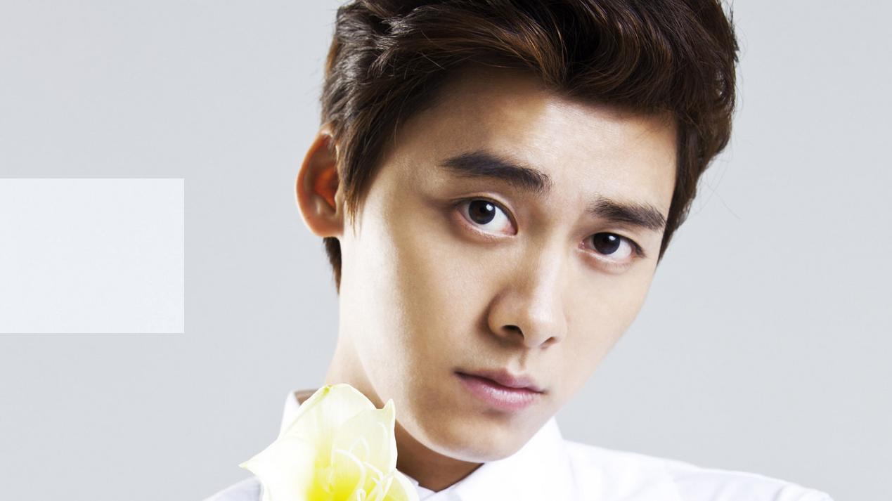 李易峰|曝李易峰已婚！对方是某集团千金，几亿赔偿款有着落但出国发展难