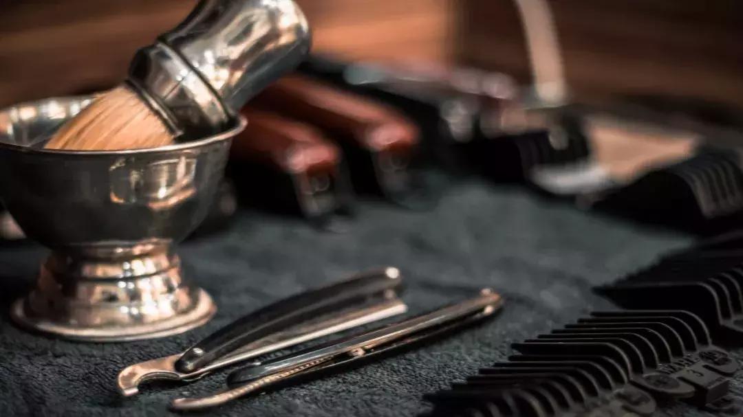 理容 | 浓缩200年的手艺精神，用10分钟感受别样的快感