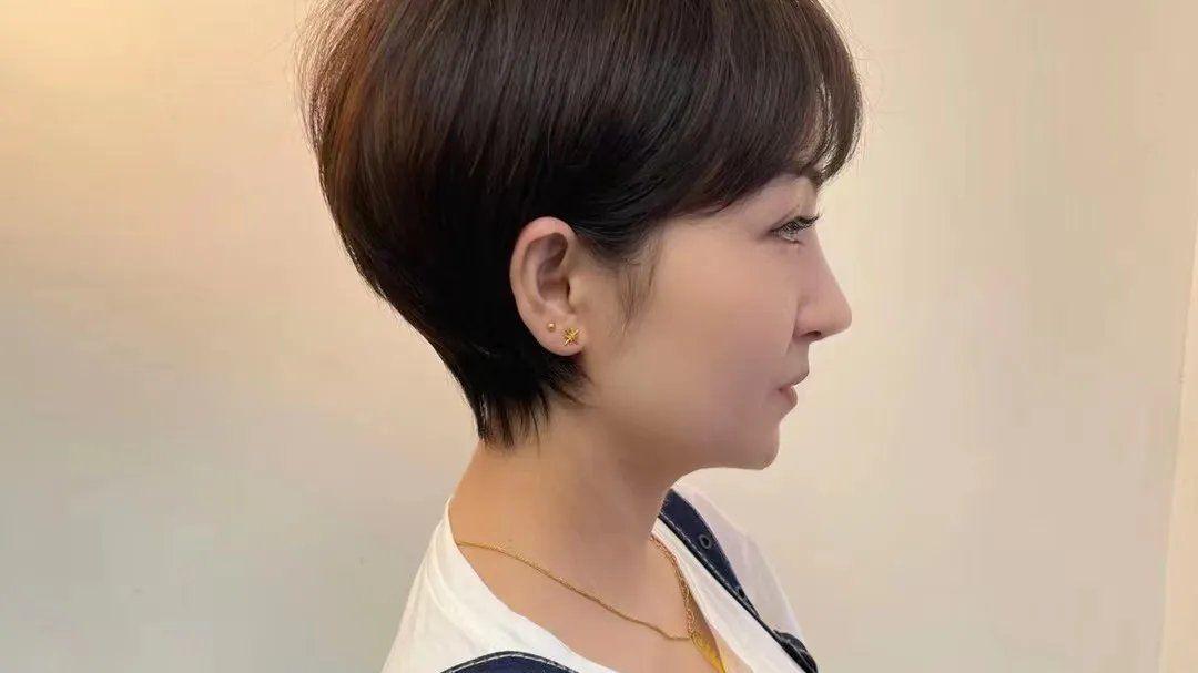 发型 今秋发型别乱剪，好发型就选这20款，不论长短都很美