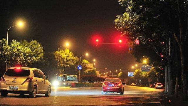 出现下列五种情况的“闯红灯”，可通过申诉来撤销，望相互转告