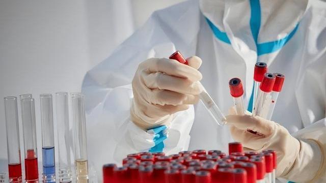 核酸检测造假问题后，越挖问题越“离奇”，入住方舱还明码标价？