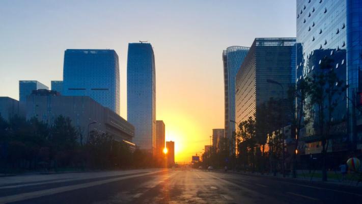 |职场的人际关系，到底应该如何发展？