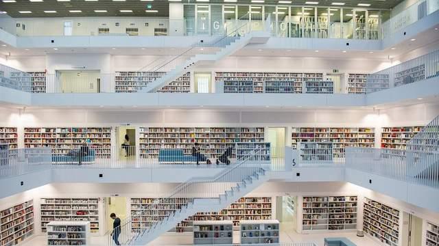 3D打印|知乎Q2营收8.36亿？月活超1亿的知乎未来该如何判断？