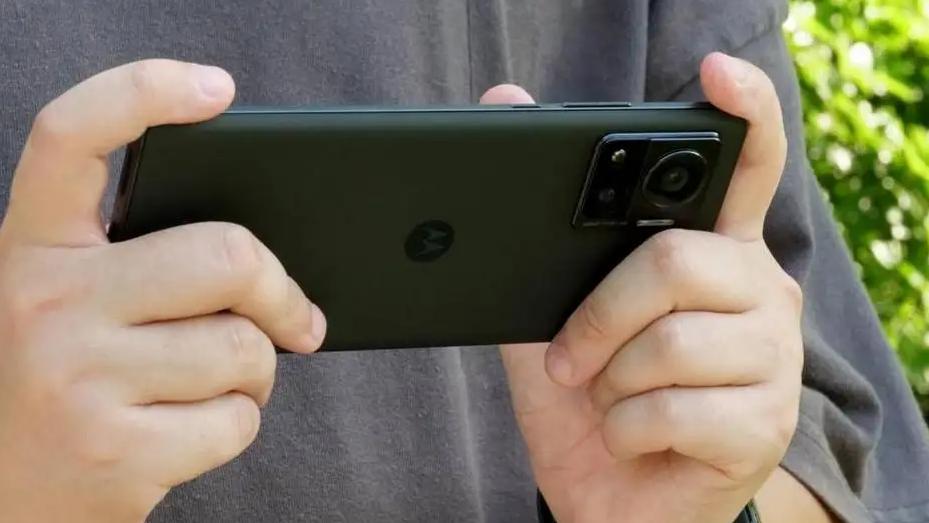 CPU|摩托罗拉X30 Pro真的不值得入手吗？不要只看表面，读完就懂了