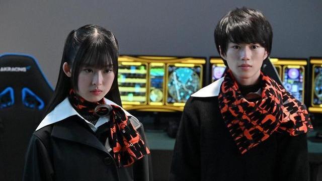 |假面骑士revice：小樱加入安息日组织东大妈伙食太好演员吃胖了