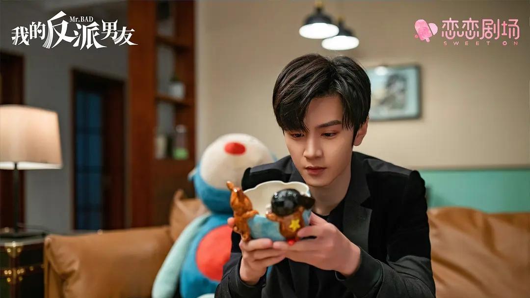 95后|同样演“穿越男主”，把陈哲远、任嘉伦、胡一天对比，差异太明显