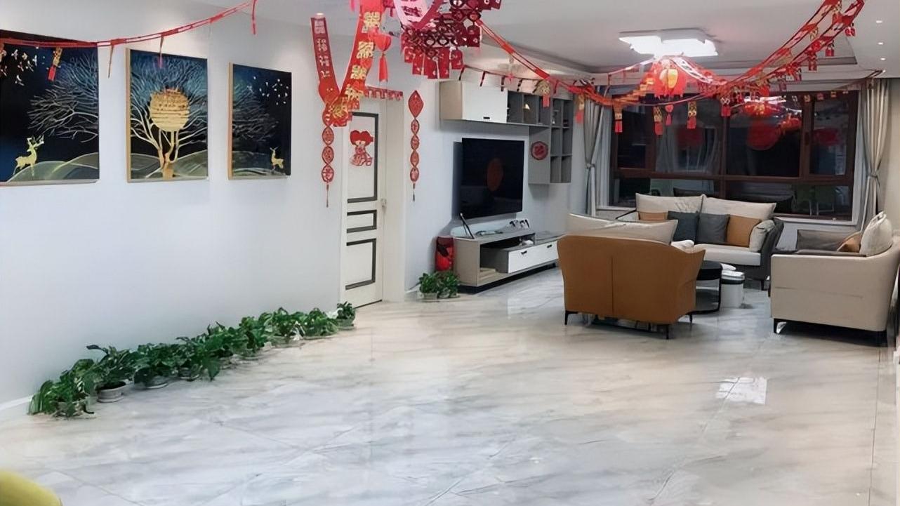 上海小夫妻的婚房意外“火了”，装修一塌糊涂，每个功能区都踩坑