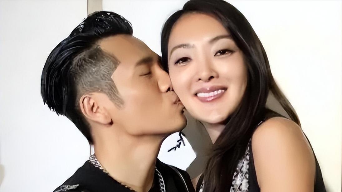 曹格|知名歌手曹格亲口承认，婚变内幕瞒不住了！