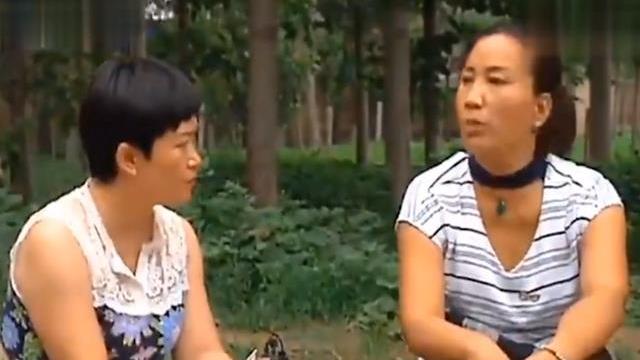 40岁少妇游走花丛片叶不沾身，7个孩子冒出5个爹，孩子他爹：怕了