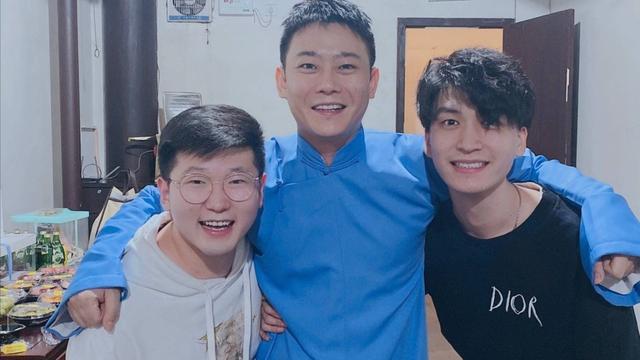 栾云平|德云社栾云平徒弟砸挂，引发粉丝热议，看来饼哥是挣到钱了