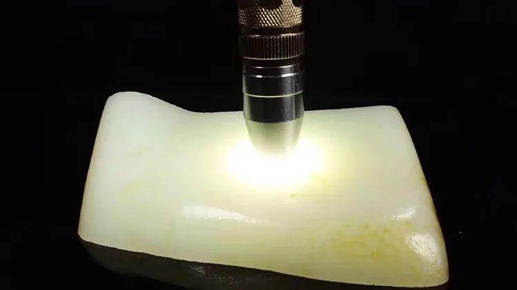 羊脂玉|珍贵的和田玉羊脂玉，这样鉴别