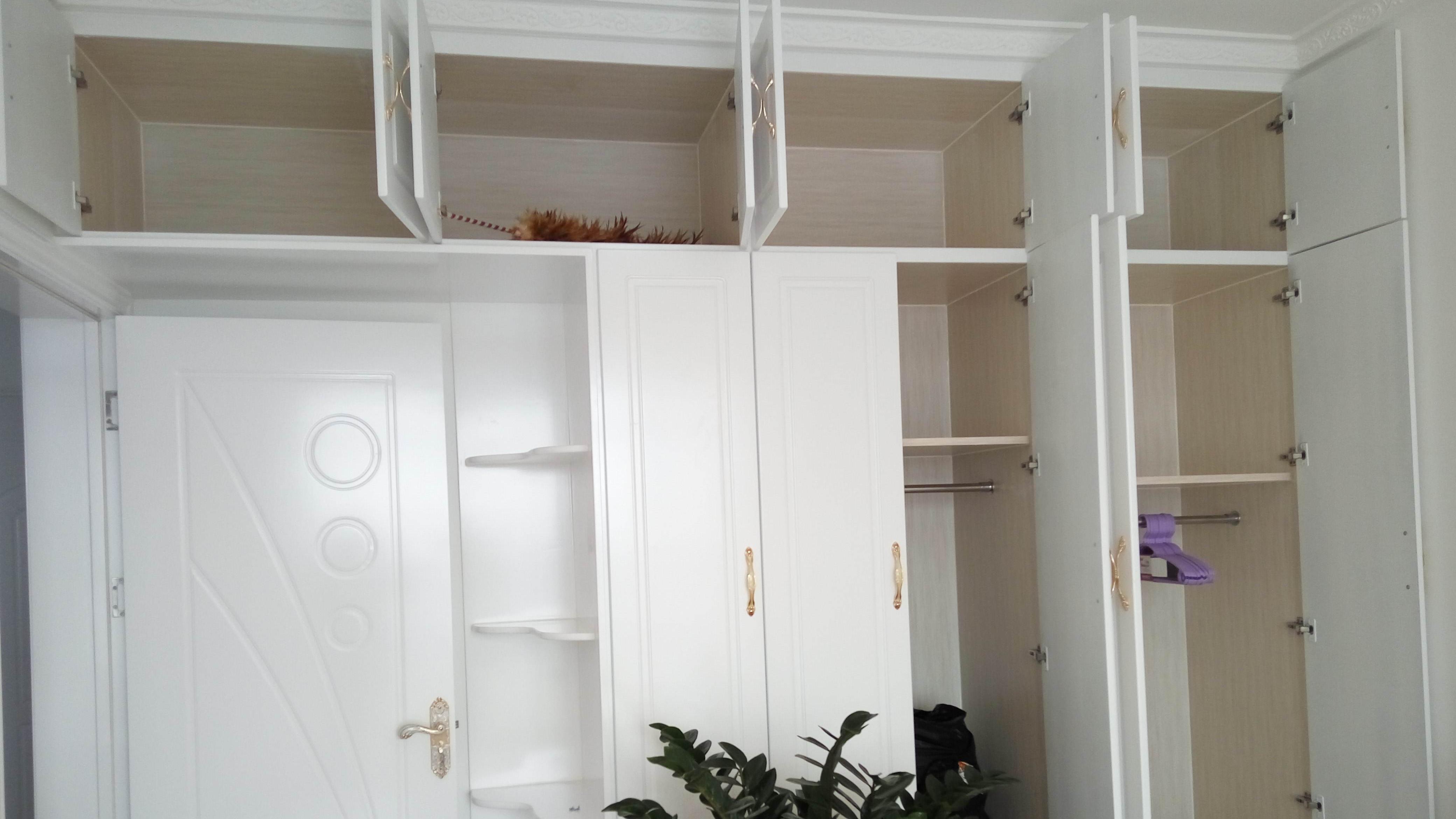 装修时，家里多打柜子好，还是少打好？