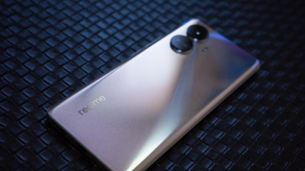 realme|极具视觉美感，realme真我10系列备受好评，优点真不少！