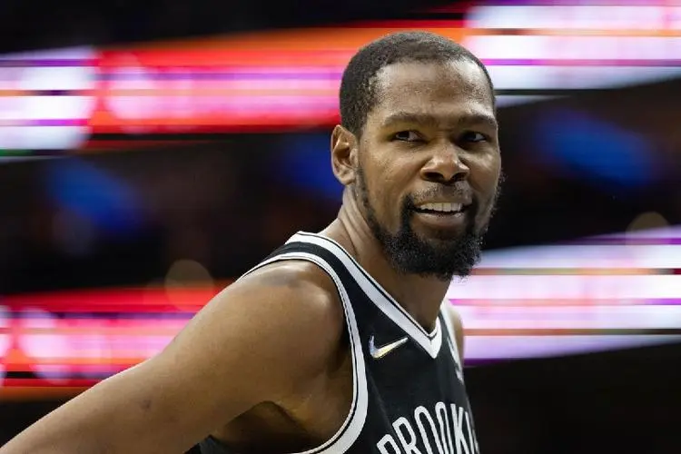 杜兰特申请交易的原因很简单