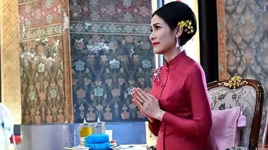 诗妮娜|诗妮娜情商难以比肩苏提达，站位储妃错失良机，后宫生活跌宕起伏