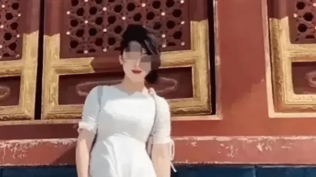 安徽一女子在单位群内自曝丑闻，称与11名男性发生不正当关系