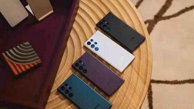 三星|不负机皇之名！顶级4nm+10倍光变，12+512GB高达10499