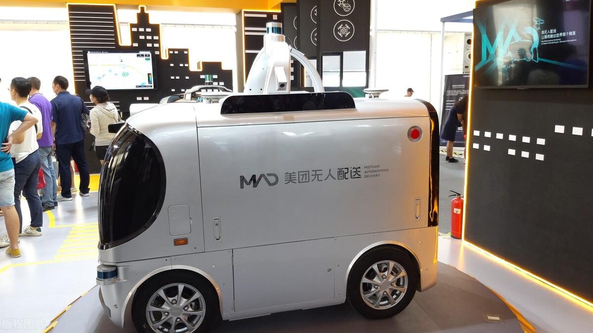 无人配送车，注定取代不了外卖员的送餐优势