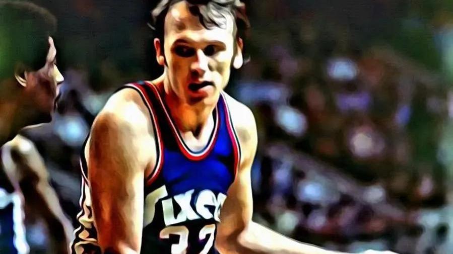 盖帽|美媒列出职业生涯场均至少20分10个篮板的20名球员，现役三人入选