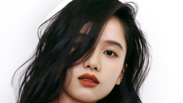 柳岩|可惜了《操场》！张婧仪惨被连累，一天之后便推迟两年？