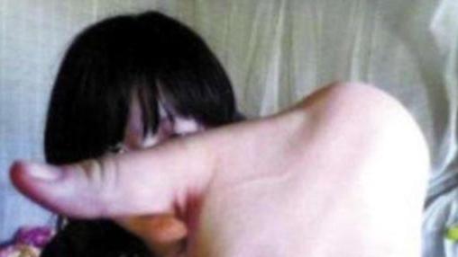男子寻开心纪实，遇13岁失足女，心生怜悯要救她：我也是个父亲