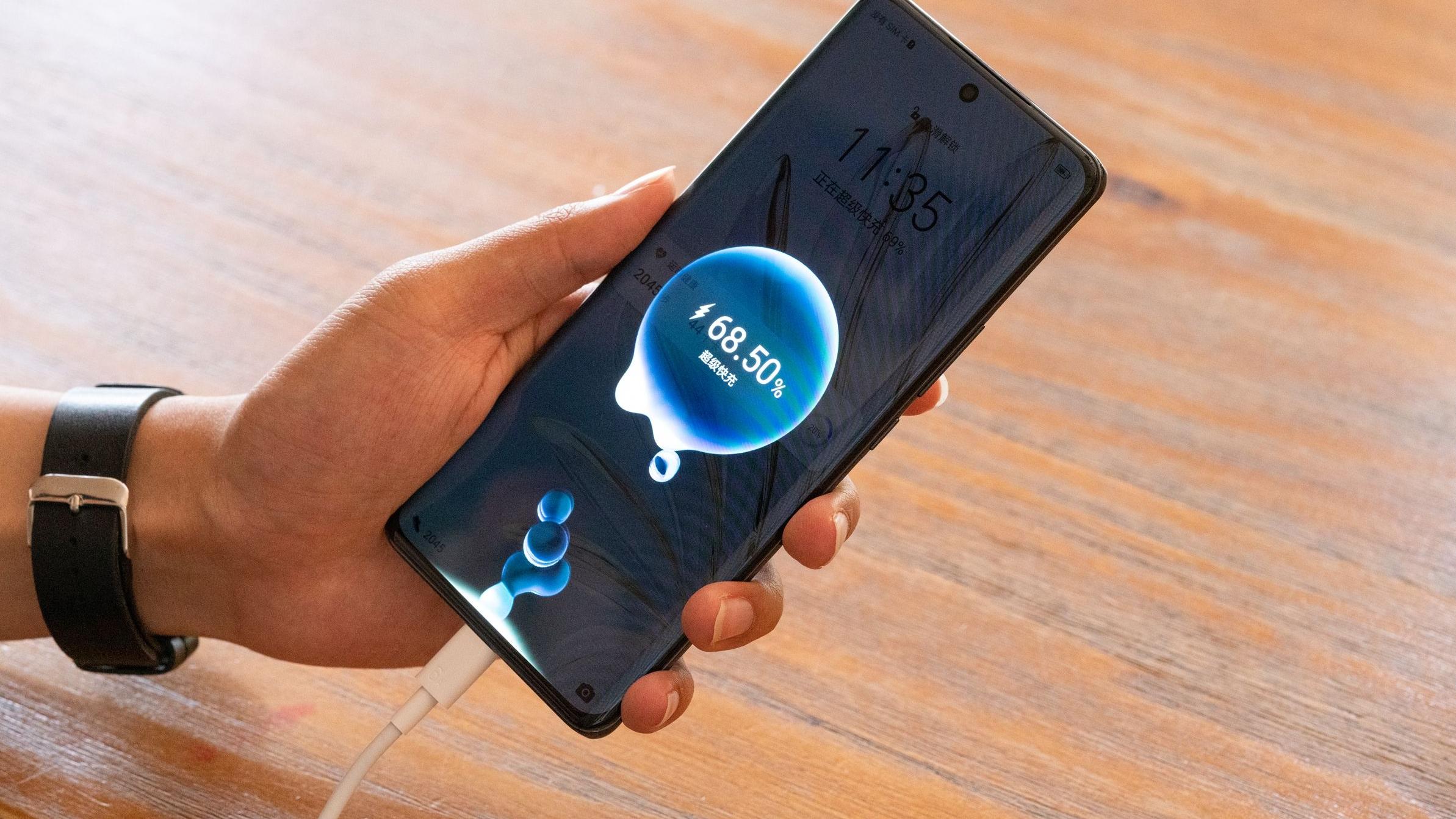 华为荣耀|颜值与性能集于一体，荣耀70Pro体验