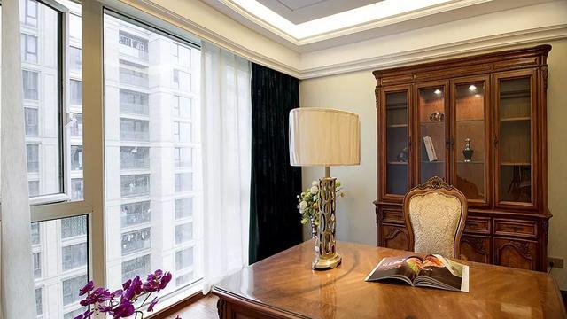 新房终于装修好啦，迫不及待的把爸妈接来住，他们直夸客厅真漂亮