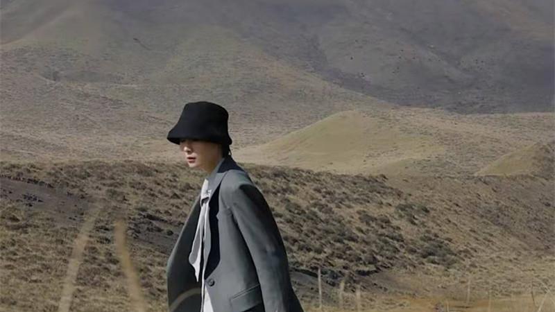 青岛市|为什么50＋的女人不适合穿卫衣，看了今天的内容，你就知道了