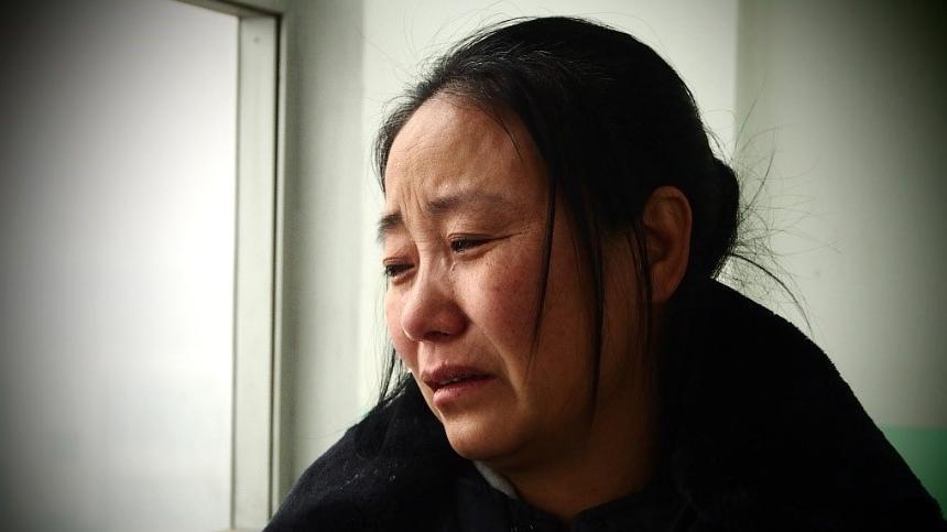 “爱心妈妈”李利娟：22年内收养118名孤儿，因违法犯罪被判20年