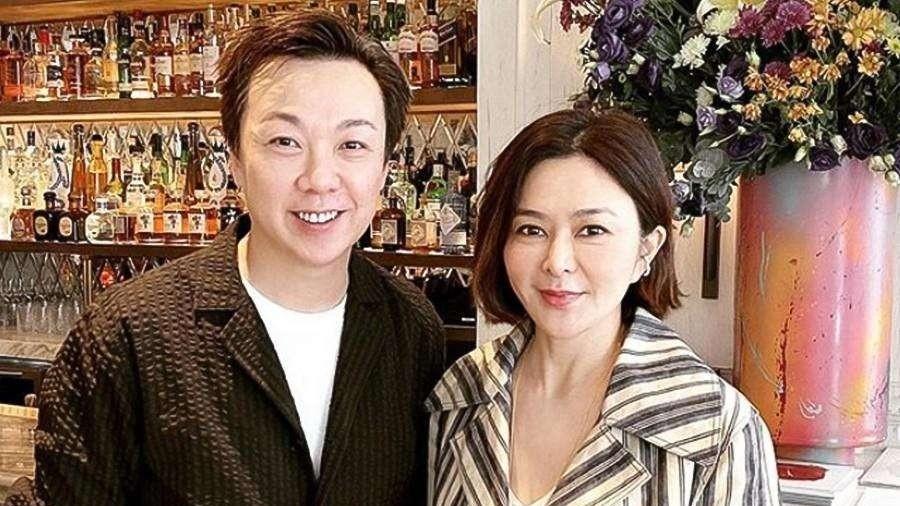 关之琳|路人镜头下的关之琳，又高又瘦比例惊人，60岁了看背影却很年轻