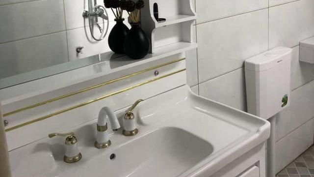 70平米的新房装修，10万穷装的效果很不错，接地气