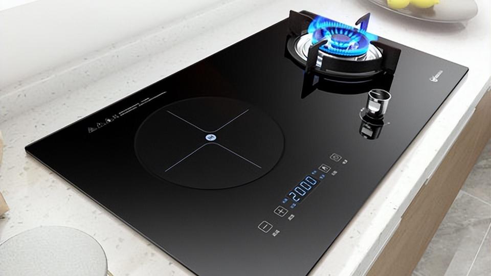 |各位“主妇”，请记住燃气灶5不买，不是“唬人”，是多年经验