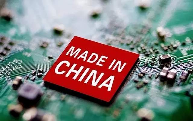 美企Intel曾将中国芯片排出小芯片联盟，现却祈求中国芯片加入