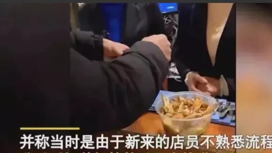 浙江，宁波。男子点了一份价格201元的年糕炒蟹，以他的经验来看，其中的蟹肉肯定没有7两