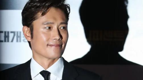 李秉宪|韩娱圈内的身高李准基不到180，李秉宪与申敏儿同框太尴尬！