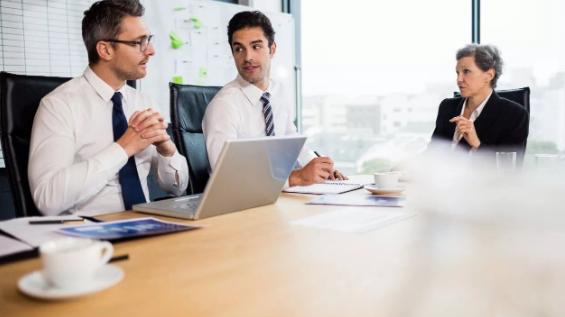 刘伟|职场上的个人优势更容易发挥，在竞争中，就不是个难题了