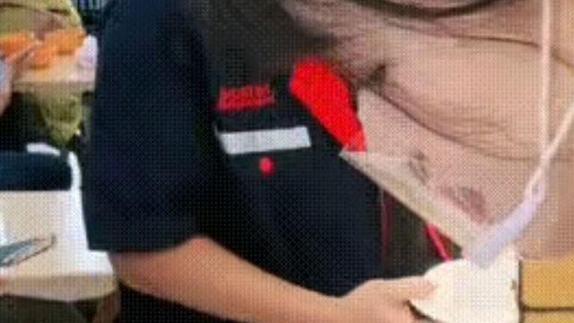 安徽：这家自助快餐按人体重量收费，网友：这真的太不可思议