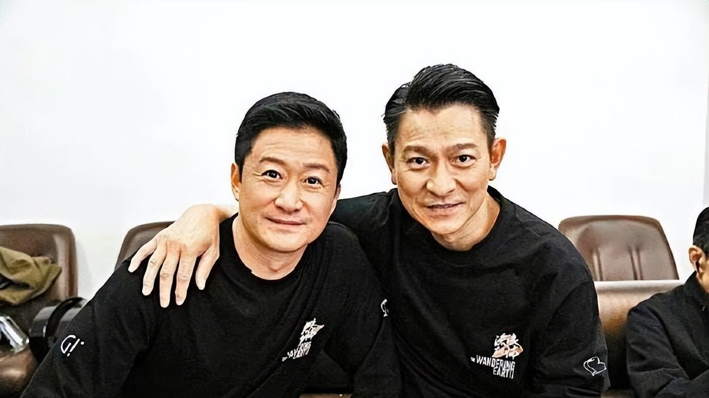 吴京|吴京因所用手机被批不爱国，本人懒理风波，三个理由让他理直气壮