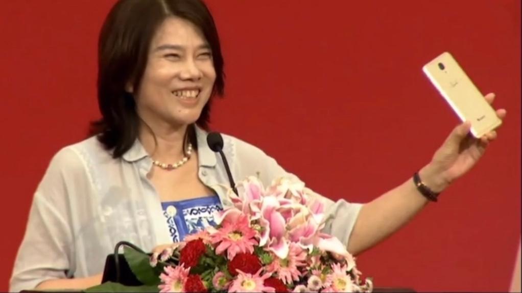 格力电器|格力手机大松G7全系列罕见降价100元，能带动手机的销量吗？